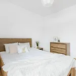 Aparthouse Gdanska *