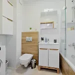 Aparthouse Gdanska Apartment Lodz